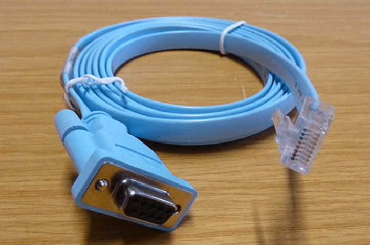 Serial DB-9/Ethernet RJ45 Console cable